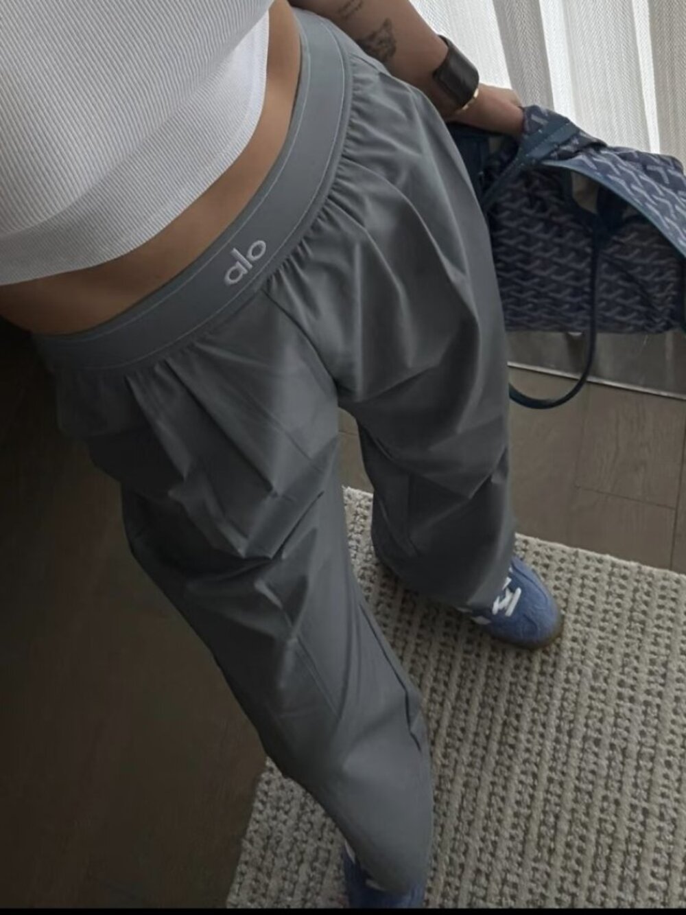 ALO Yoga NWT Suit Up Casual Pants Steel Grey🌻Relaxed Fit Regular-30" Inseam🥨 - Picture 7 of 7
